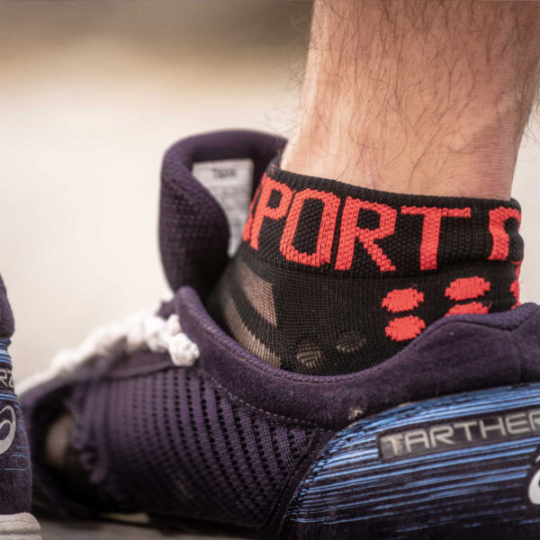 Шкарпетки компресійні Compressport Pro Racing Socks V3.0 Ultralight Run Low, Black/Red
