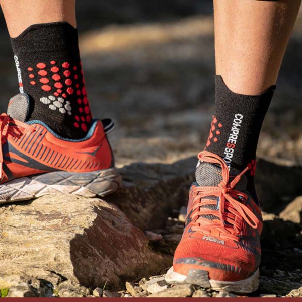 Шкарпетки компресійні Compressport Pro Racing Socks V3.0 Trail, Black/Red