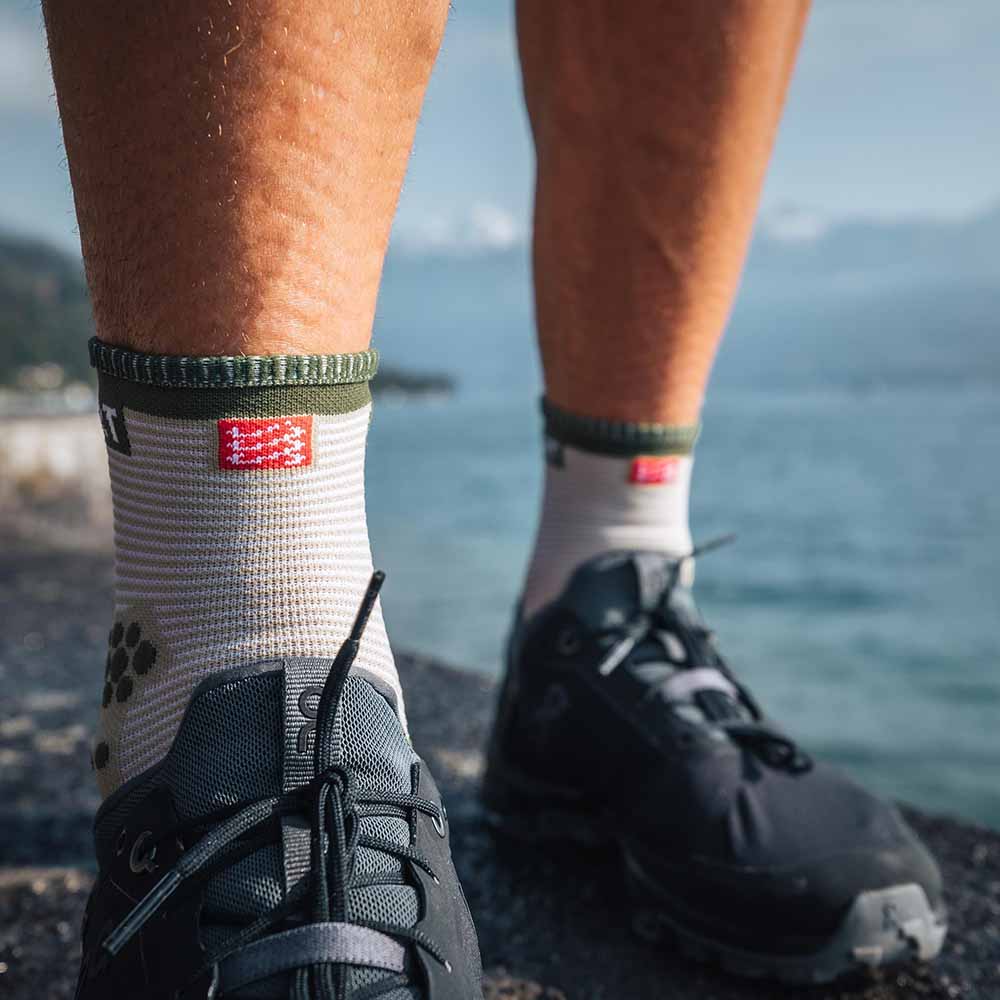 Шкарпетки компресійні Compressport Pro Racing Socks V3.0 Run High, Dusty Olive