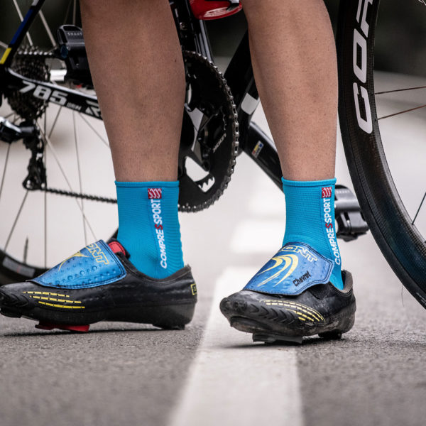 Шкарпетки компресійні Compressport Pro Racing Socks V3.0 Bike, Ice Blue
